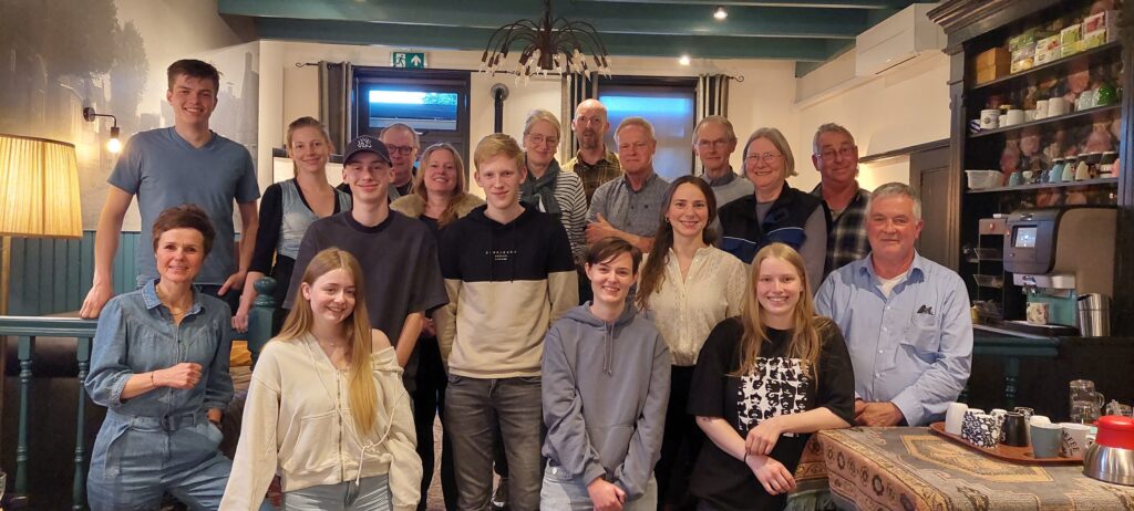 Natuur & biodiversiteit bij zon- en windparken in Fryslân onder toeziend oog van 19 nieuw opgeleide Energieboswachters